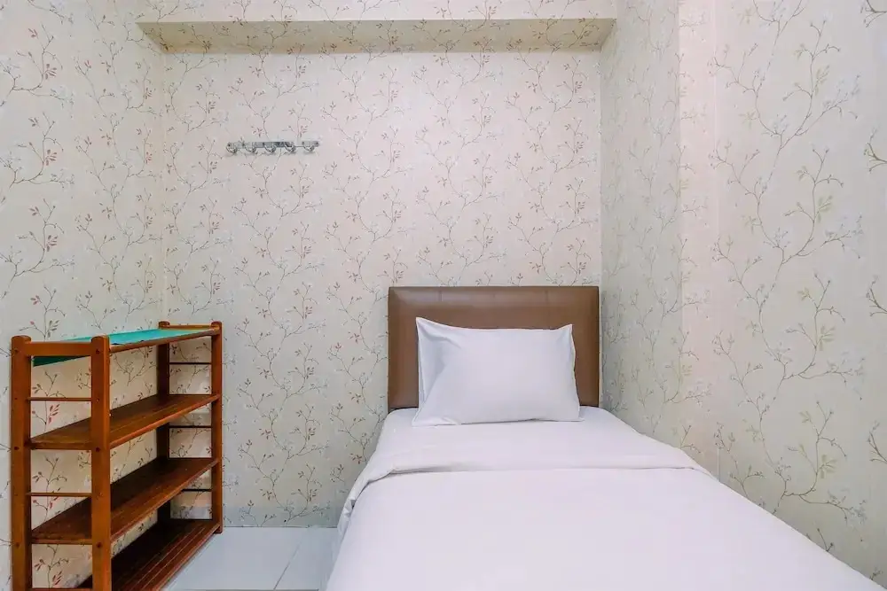 Бекаси: Comfortable and Tidy 2BR Lagoon Bekasi Town Square Apartment
