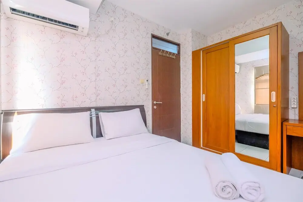 Бекаси: Comfortable and Tidy 2BR Lagoon Bekasi Town Square Apartment