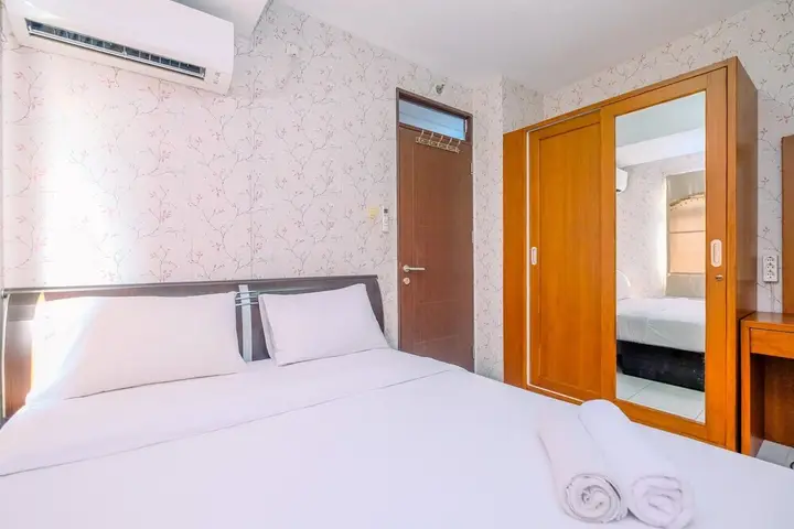 Бекаси: Comfortable and Tidy 2BR Lagoon Bekasi Town Square Apartment