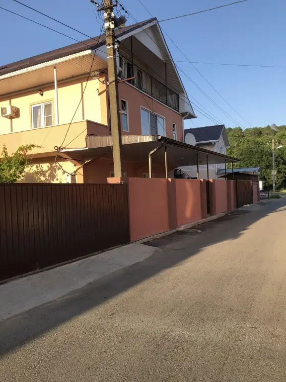 Джубга: Гостевой дом Алмаст
