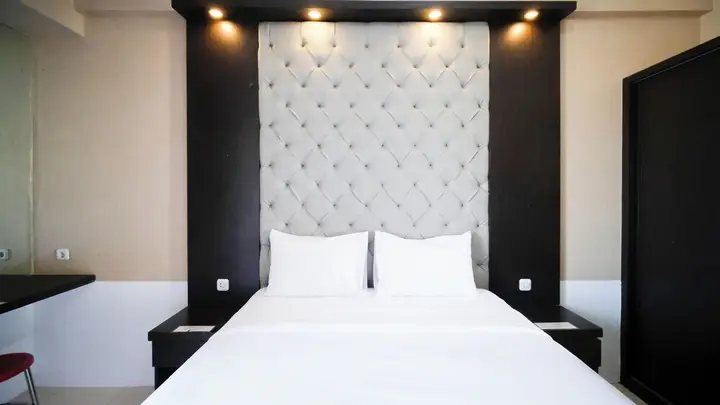 Сурабая: Best Deals And Comfy Studio At Bale Hinggil Apartment