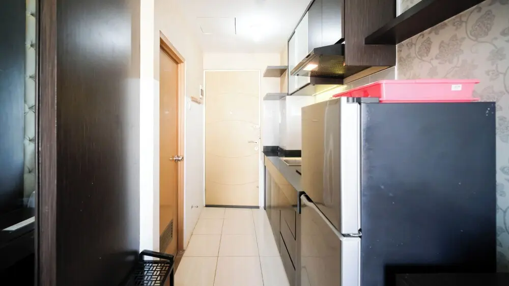 Сурабая: Best Deals And Comfy Studio At Bale Hinggil Apartment