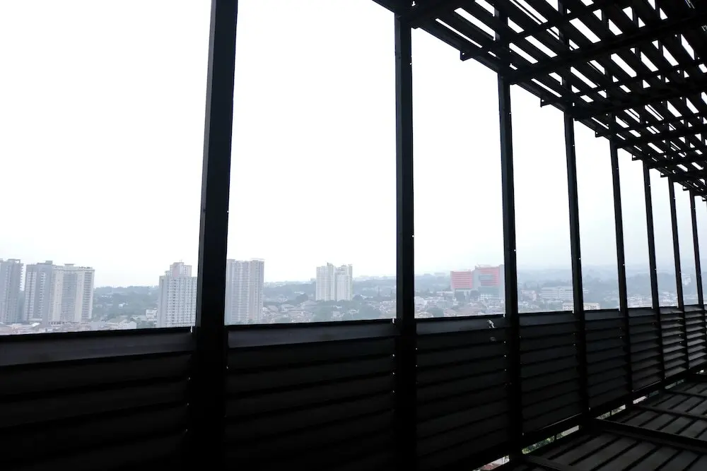Бандунг: Good Deal Studio Room At Beverly Dago Apartment