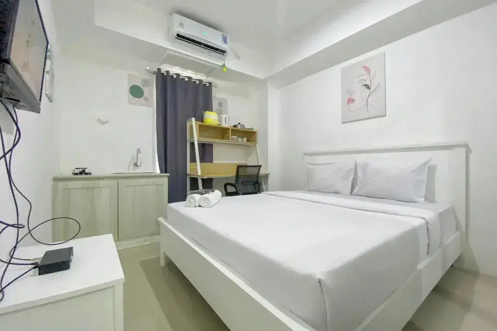 Семаранг: Modern Look And Homey Studio At 10Th Floor Paltrow City Apartment