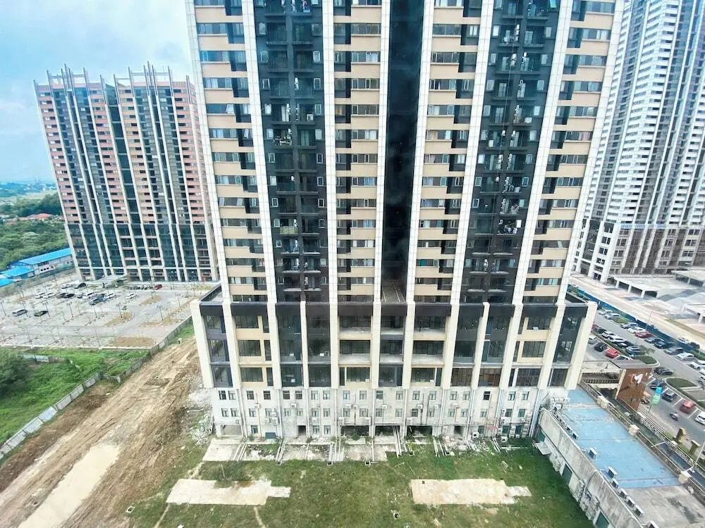 Сибату: Cozy Living And Strategic 2Br At Meikarta Apartment