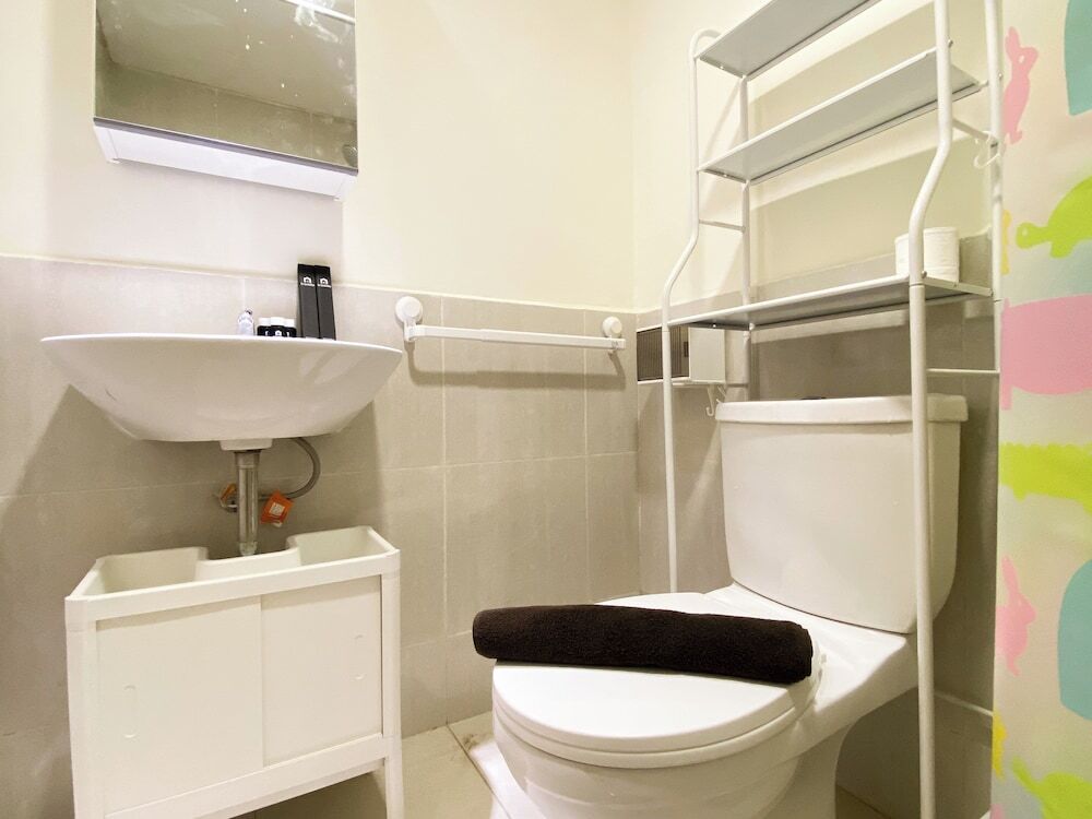 Сибату: Best Homey And Modern 2Br At Meikarta Apartment