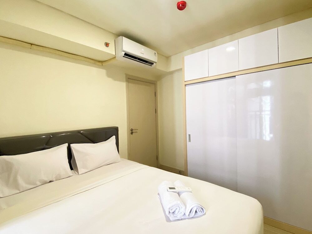 Сибату: Best Homey And Modern 2Br At Meikarta Apartment