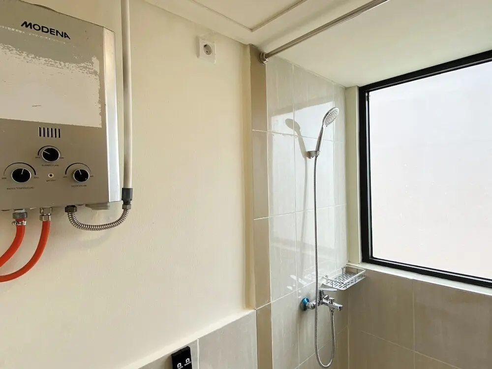 Сибату: Modern And Homey 2Br At Meikarta Apartment