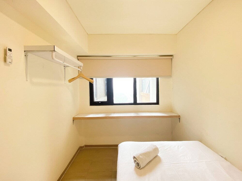 Сибату: Modern And Homey 2Br At Meikarta Apartment