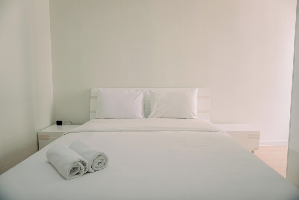 Джакарта: Comfort 1Br With Working Room At Daan Mogot City Apartment