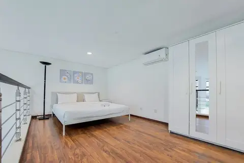 Nice And Fancy Studio Loft At Brooklyn Alam Sutera Apartment — фото 1