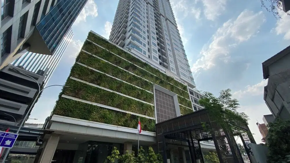Джакарта: Modern and New 1BR across LRT Station Samara Suites Apartment
