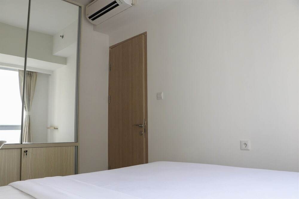 Южный Тангеранг: Restful And Cozy 2Br Tokyo Riverside Pik 2 Apartment