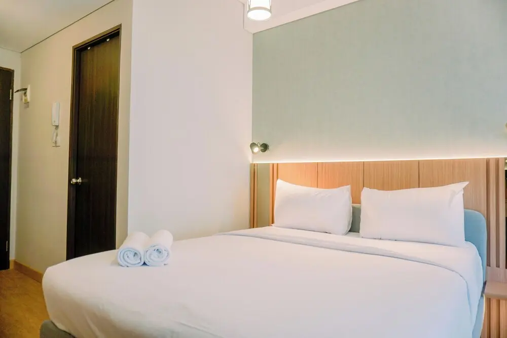 Южный Тангеранг: Stunning Studio Transpark Bintaro Apartment