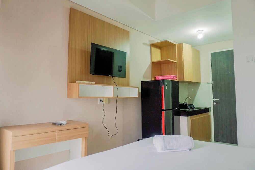 Legok: Nice And Homey Studio Serpong Garden Apartment