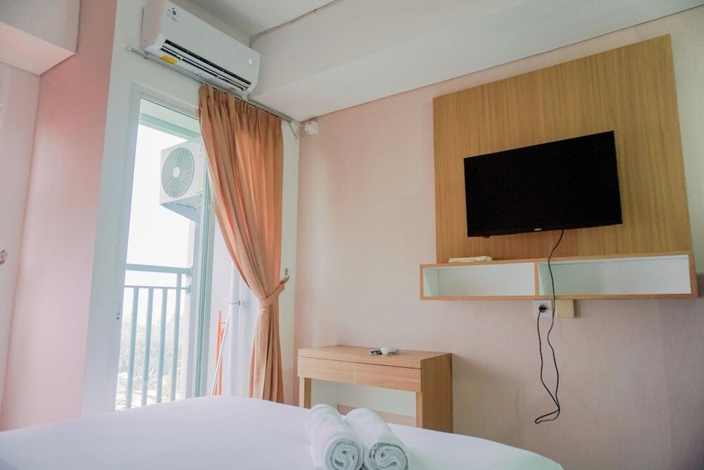 Legok: Nice And Homey Studio Serpong Garden Apartment