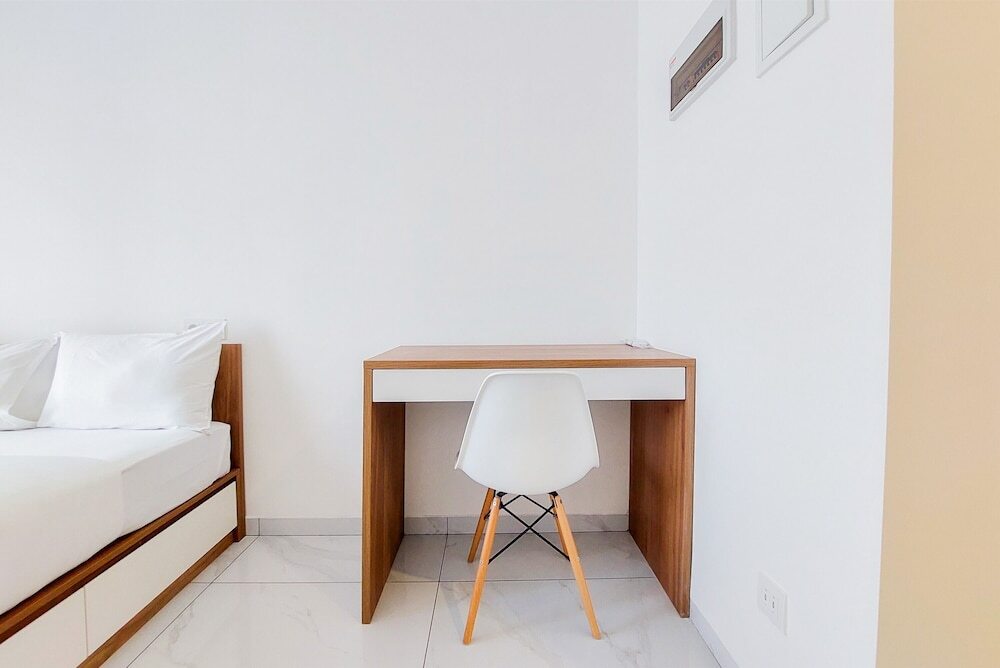 Тангеранг: New Furnished And Cozy Studio Sky House Alam Sutera Apartment