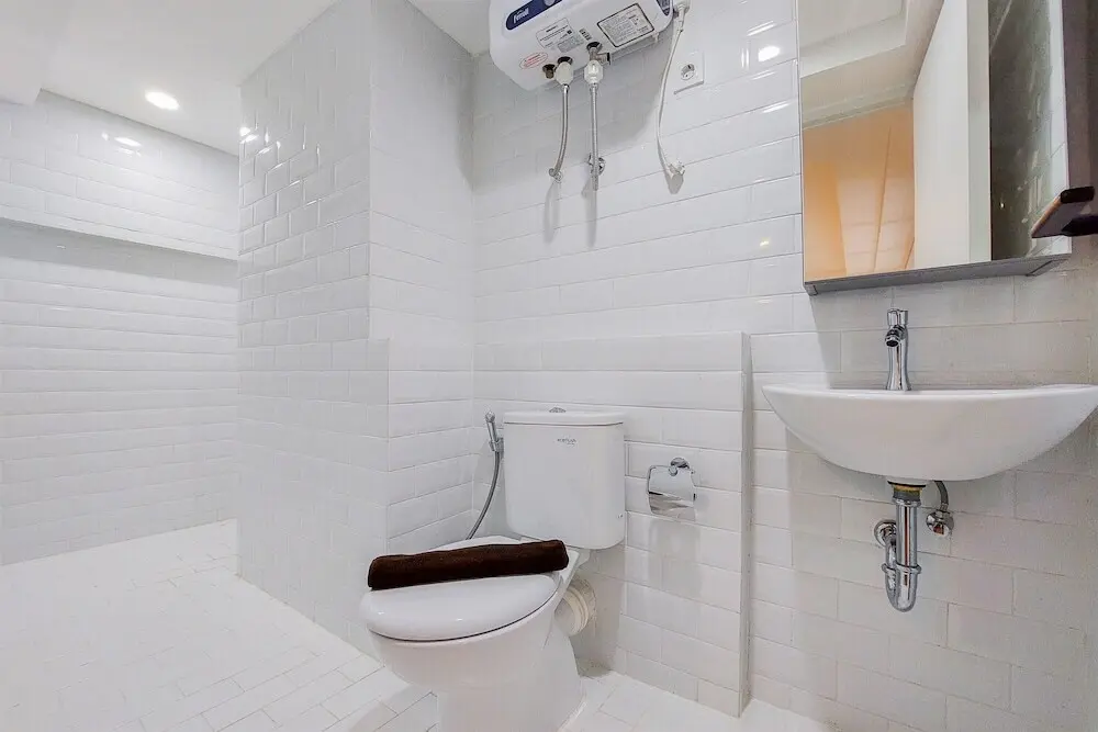 Южный Тангеранг: Spacious And Elegant 3Br Loft At Kingland Avenue Apartment