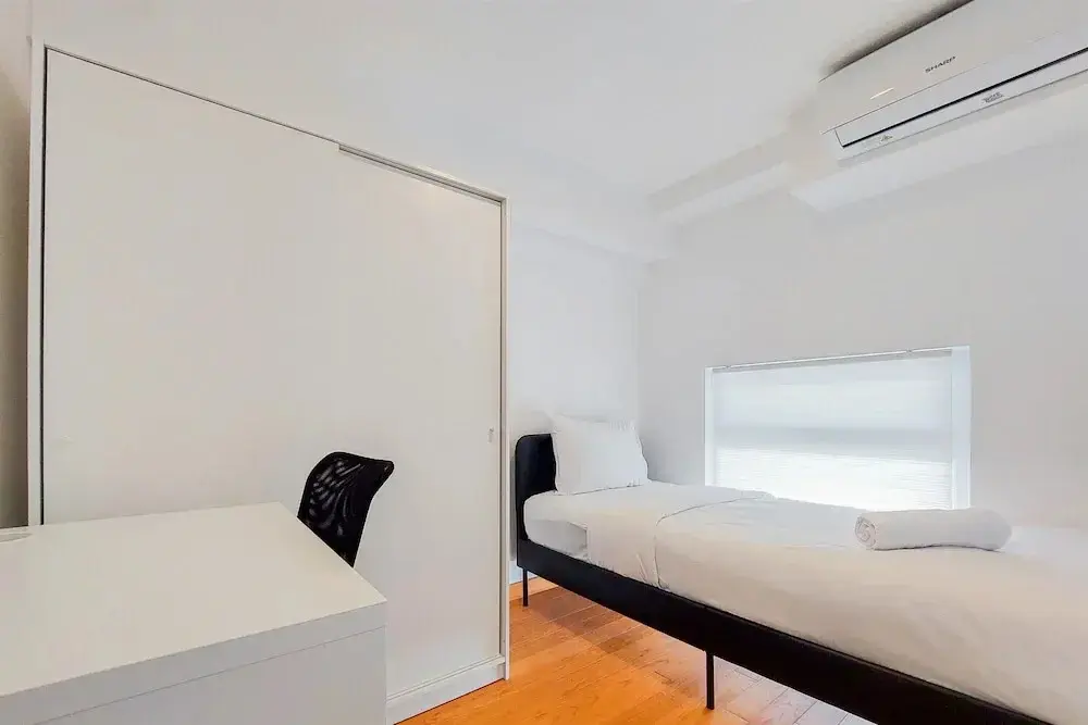 Южный Тангеранг: Spacious And Elegant 3Br Loft At Kingland Avenue Apartment