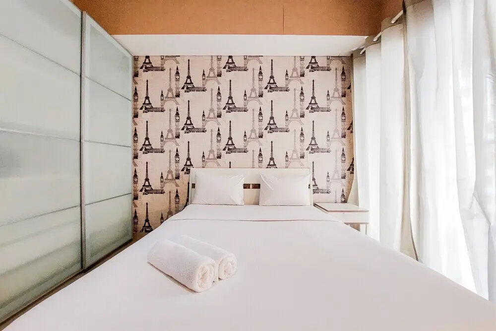 Legok: Cozy And Minimalist Studio Room Paramount Skyline Apartment