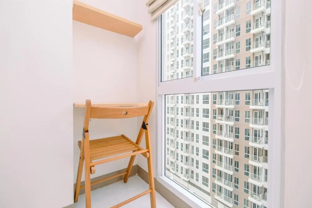 Южный Тангеранг: Homey And Simply Look Studio Tokyo Riverside Pik 2 Apartment