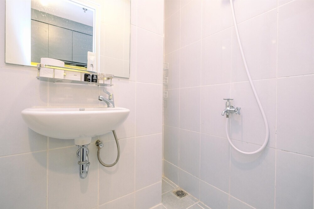 Южный Тангеранг: Homey Studio Room At Tokyo Riverside Pik 2 Apartment