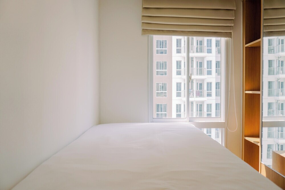 Южный Тангеранг: 2Br Furnished With Pool View At Tokyo Riverside Pik 2 Apartment
