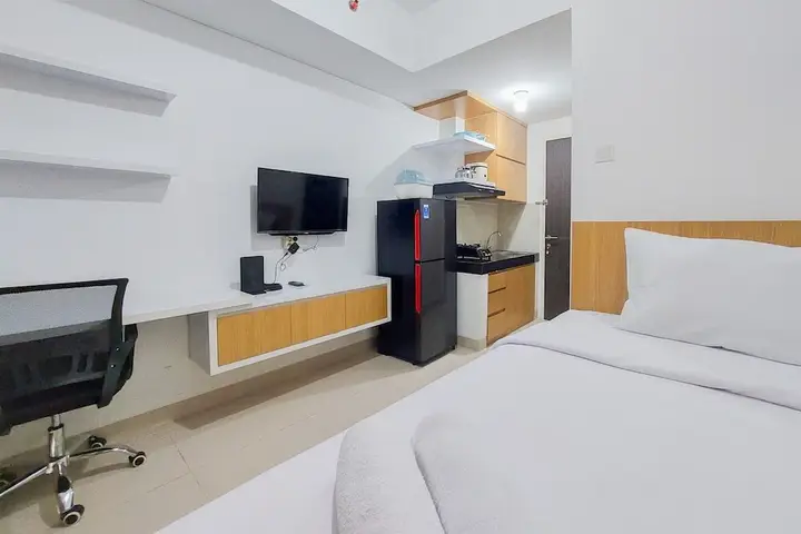 Legok: Restful And Cozy Studio At Serpong Garden Apartment