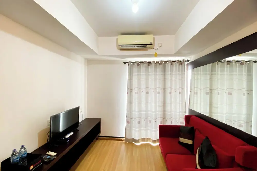 Джакарта: Elegant And And Spacious 1Br The Wave Kuningan Apartment