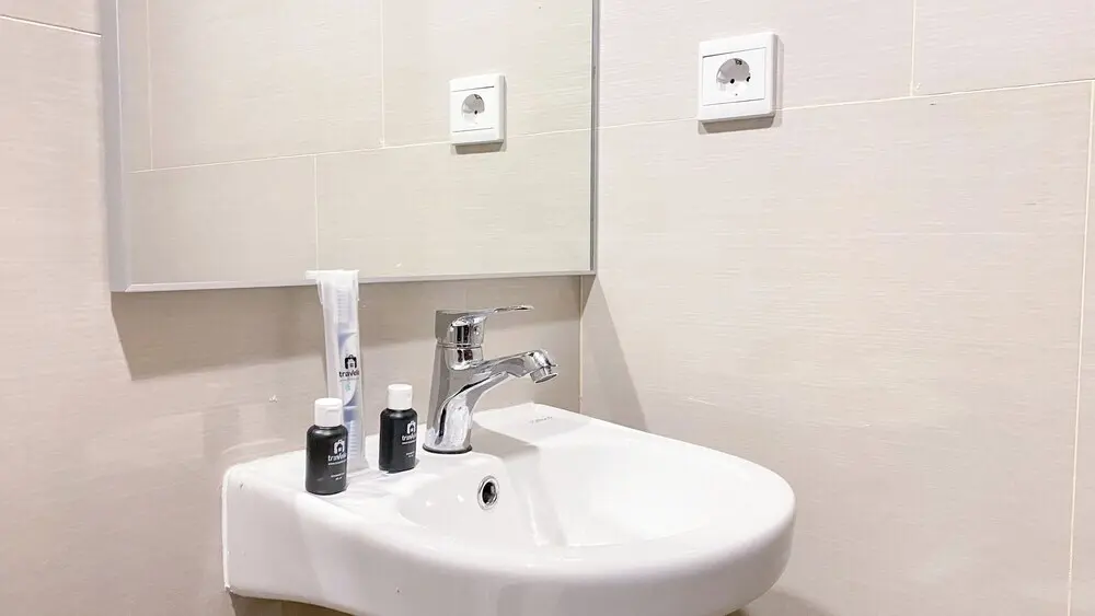 Джакарта: Brand New And Comfort Studio At Vasaka Solterra Apartment