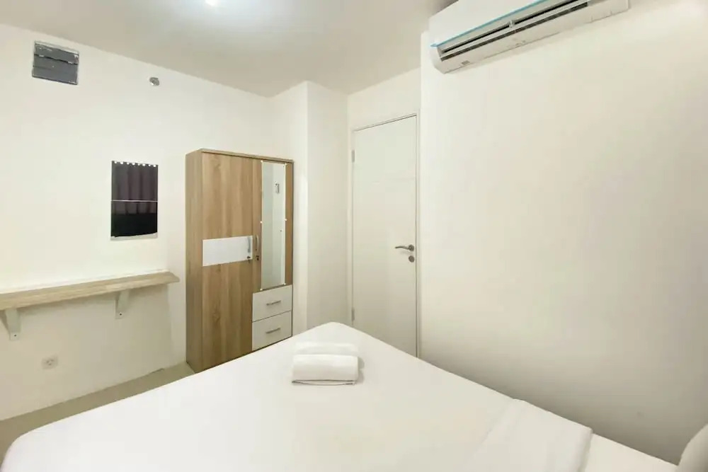 Джакарта: Full Furnished And Homey 2Br Bassura City Apartment Near Mall