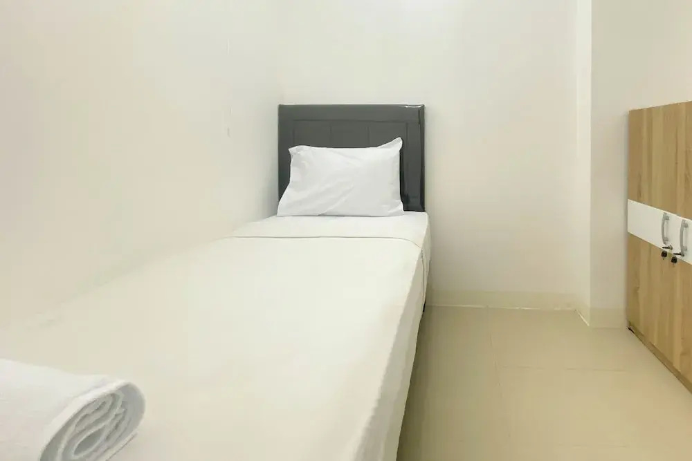 Джакарта: Full Furnished And Homey 2Br Bassura City Apartment Near Mall