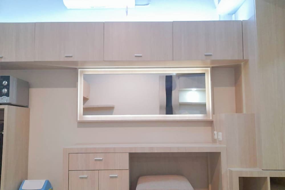 Депок: Best Homey And Modern Studio At Uttara The Icon Apartment