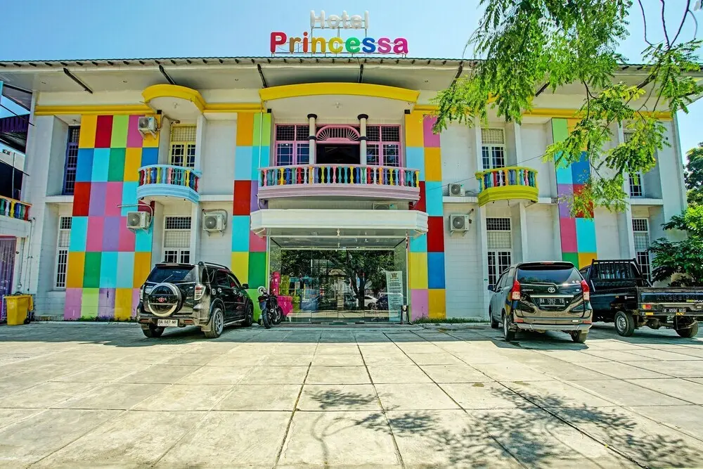 Паданг: Capital O 92555 Hotel Princessa Syariah