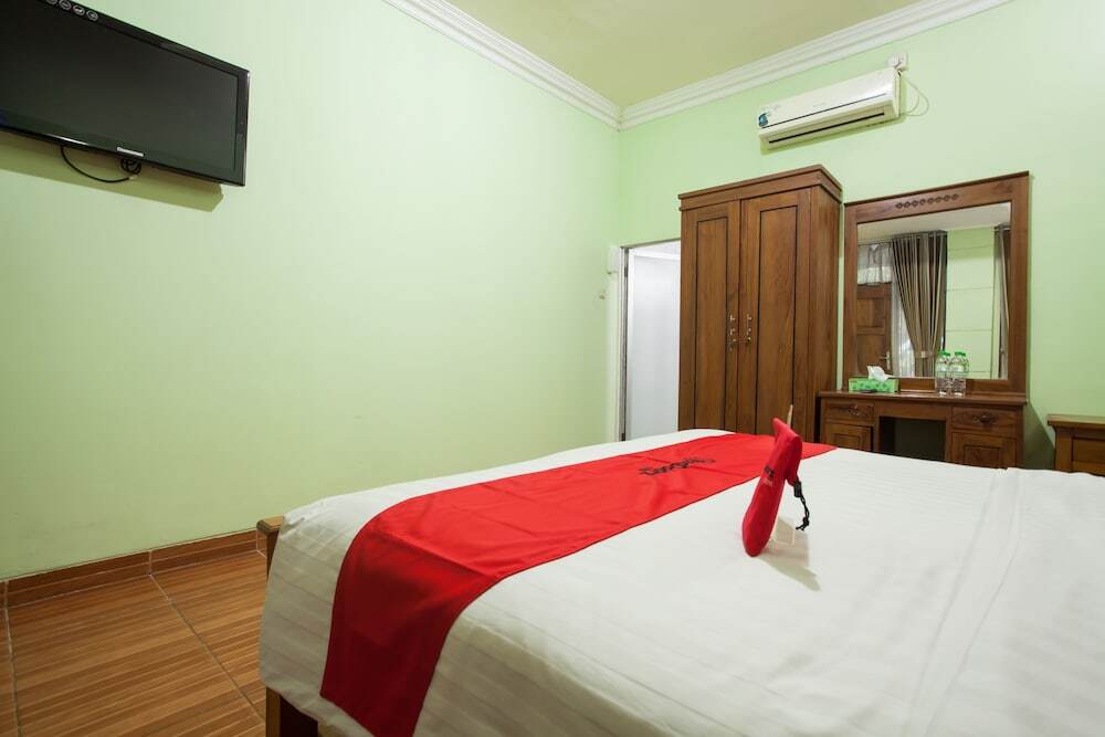 Сидоарджо: Reddoorz Near Juanda Airport T2