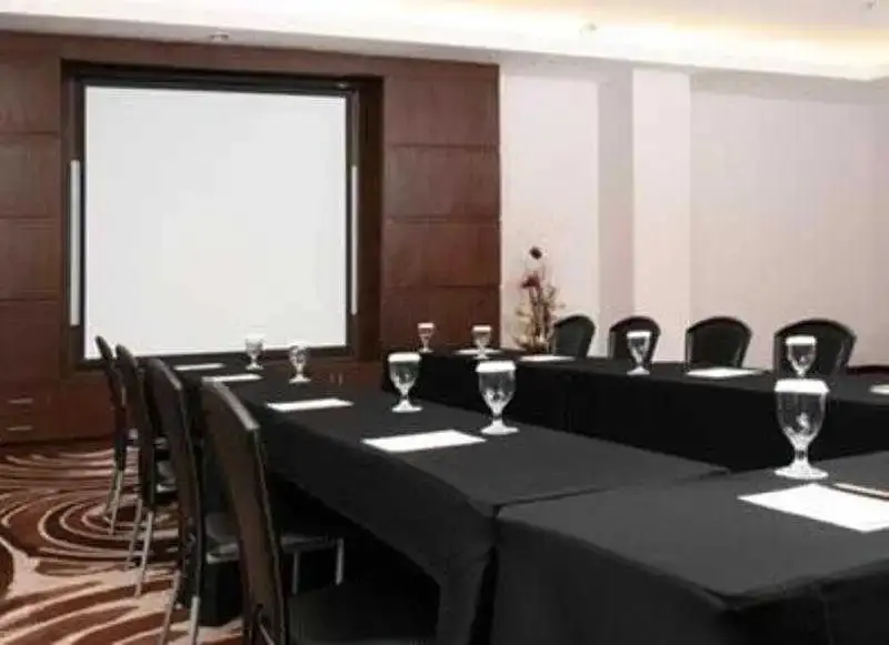 Джакарта: Aston Cengkareng City Hotel