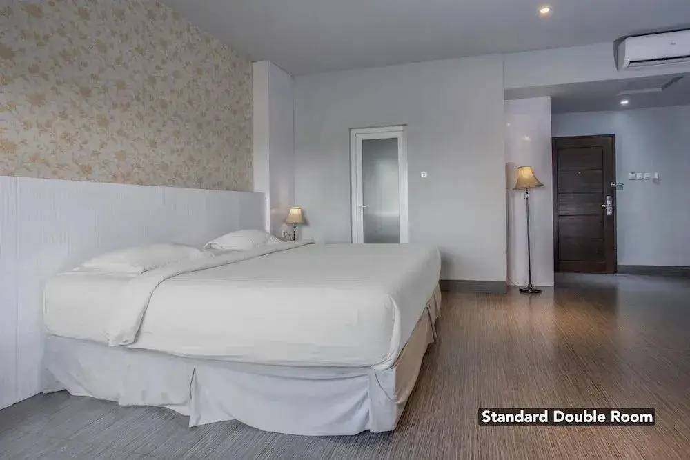 Медан: The K Hotel Medan by ZEN Rooms