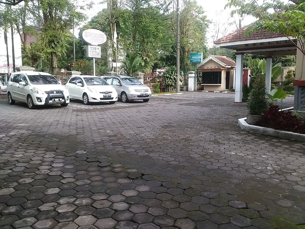 Салатига: Wisma Tamu UKSW Guest House