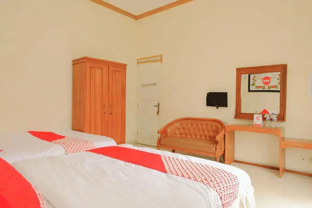 Маланг: Loji Rejo Guest House By OYO Rooms