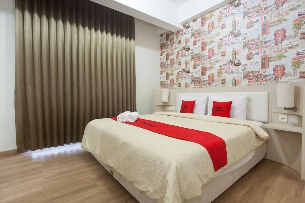 RedDoorz Plus @ Riverside Malang — фото 1