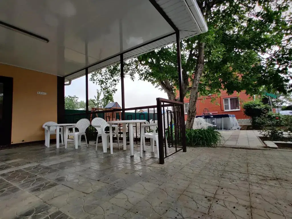 Кучугуры: Guest house Asteriya