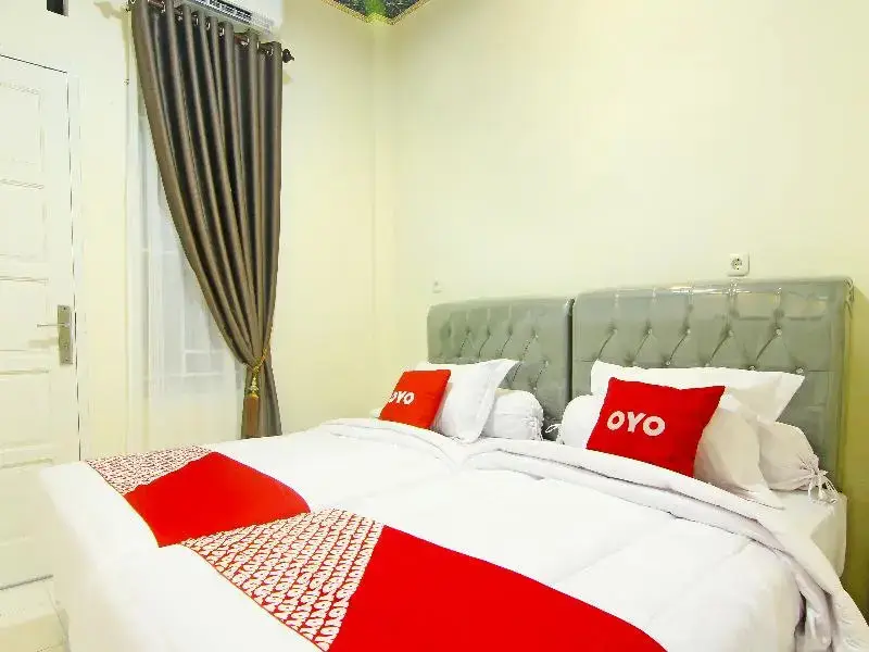 Тегал: Oyo 90978 Khalifi Guesthouse Syariah