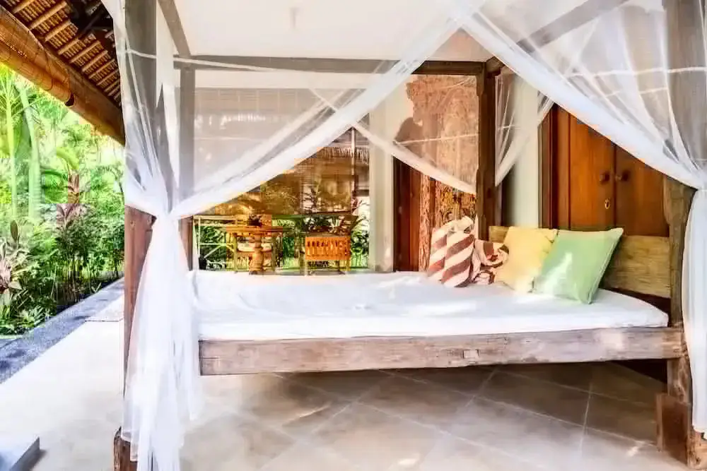 Пемутеран: Taman Selini Wahana Beach