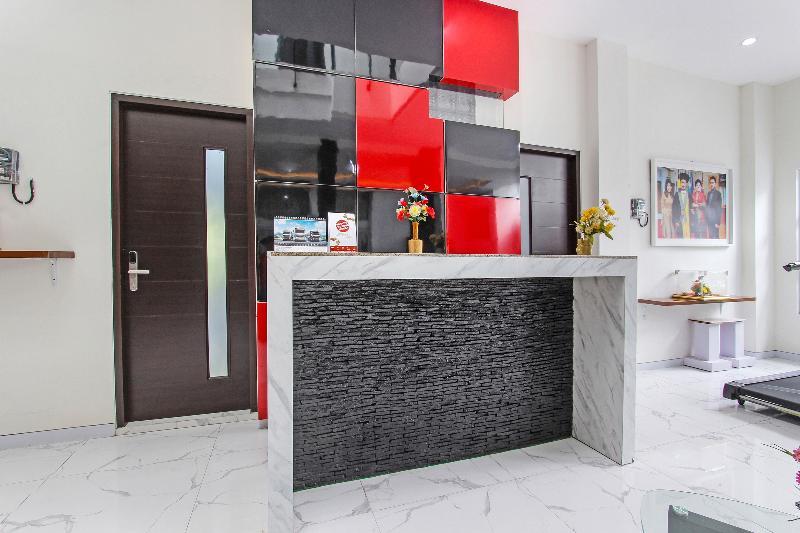 Семаранг: Oyo 91665 D'prof Exclusive Guesthouse