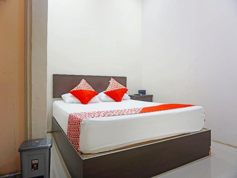 Танджунг Пинанг: Oyo 91432 Dalle 5151 Jeneponto