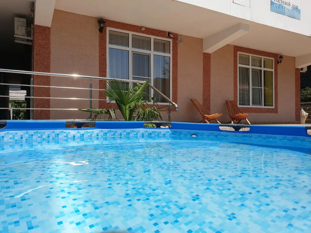 Сочи: Atlantida Guest house