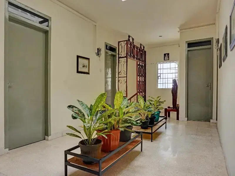 Джакарта: Oyo 91658 Luciââs Hous