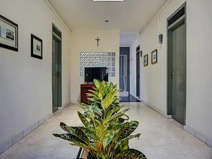 Джакарта: Oyo 91658 Luciââs Hous