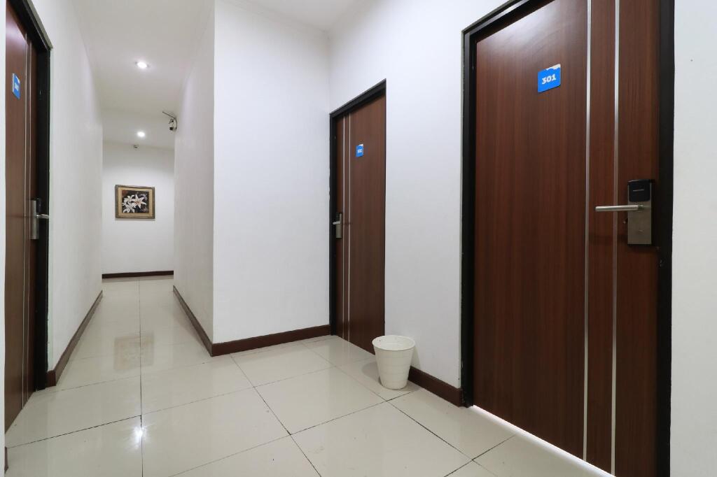 Джакарта: Uptown Residence Syariah Pondok Pinang