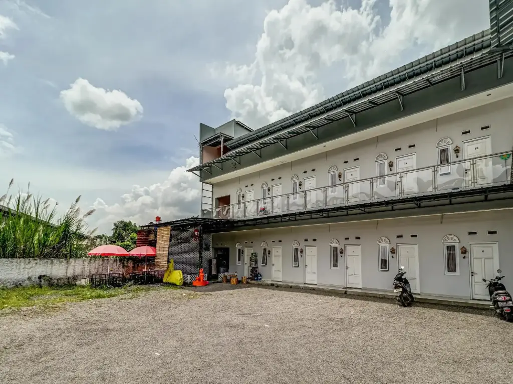 Сореанг: Oyo 91023 Salsabilla Guest House Syariah